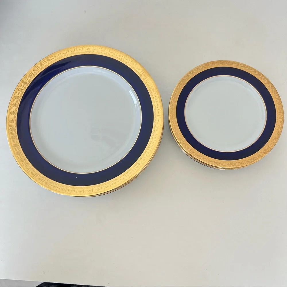 YAMASHIGE Japan 8 Pc Cobalt Blue Gold Encrusted Dinner w Salad Plates Porcelain